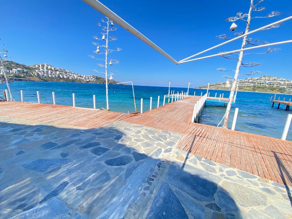 VILLA WITH SEA-FRONT VIEW WITH PRIVATE PIER IN TİLKİÇİK FROM EXEEN