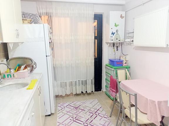 bahadır emlakdan  huzur mah. 3+1 kiralık daire Image 2