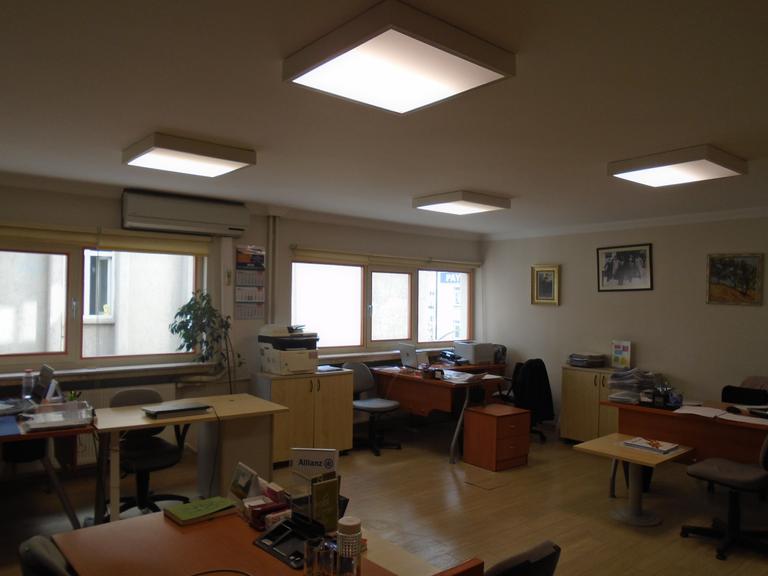 REHA MEDİNDEN 140M2 OFFICES FOR SALE ON MITHAT PASA STREET Image 1