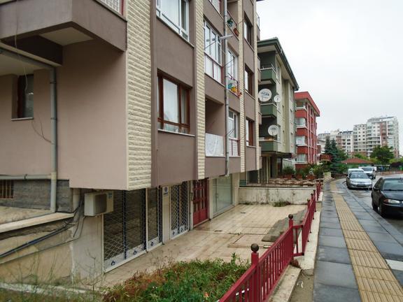 REHA MEDİNDEN HUZUR SALI PAZARI YAKINI 60M2 SATILIK DÜKKAN Image 2