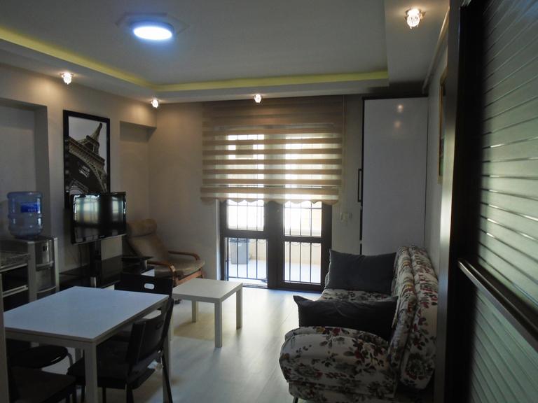 LUXURY FURNISHED 1+1 APARTMENT FOR RENT NEAR REAHA MEDİNDEN KABUL STREET Image 1