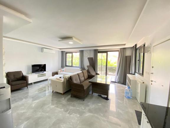 Ultra Luxury Full Sea 3+1 Villa for Sale in Ürkmez, 50 Meters from the Sea Image 28