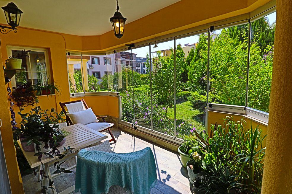 Ürkmez'de 125M2 3+1 Geniş Ferah Yapılı Masrafsız Satılık Daire