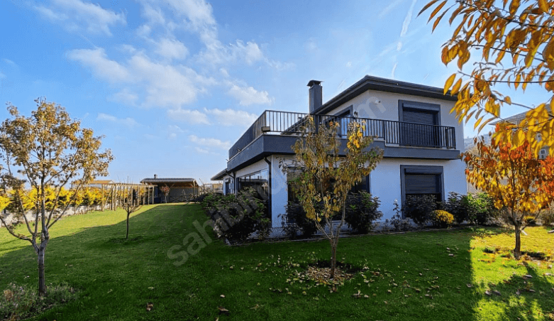 SPECIALLY DESIGNED SMART VILLA IN SIRKELI CENTER