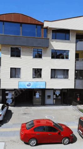 LARGE 2-STOREY SHOP WITH ELEVATOR SUITABLE FOR BAKERY PRODUCTS AND CAFES