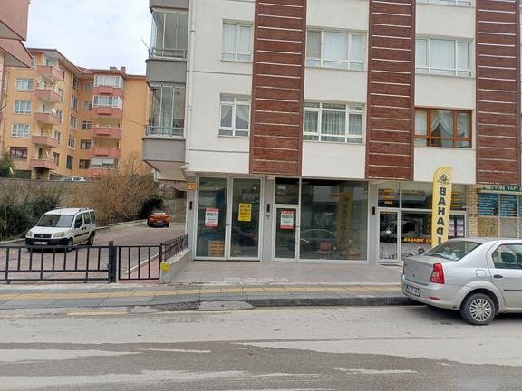 ПРОДАЕТСЯ МАГАЗИН ХУЗУР ОТ БАХАДИРА ЭМЛАКА 70М2 С ВЫСОКИМ ПОТОЛКОМ НА УЛИЦЕ 1112 Image 19