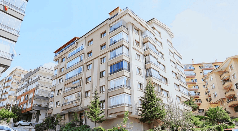 PENTHOUSE DUPLEX WITH WIDE SPACIOUS VIEW 7+1 FOR SALE IN KARAPINAR Image 1